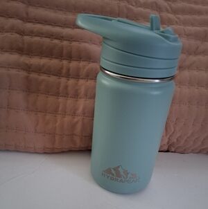 Hydrapeak Fresh Mint Color Water Bottle 14oz Pre-owned
